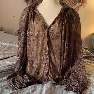 Free People- Silky-brown, boho top🍂✌️